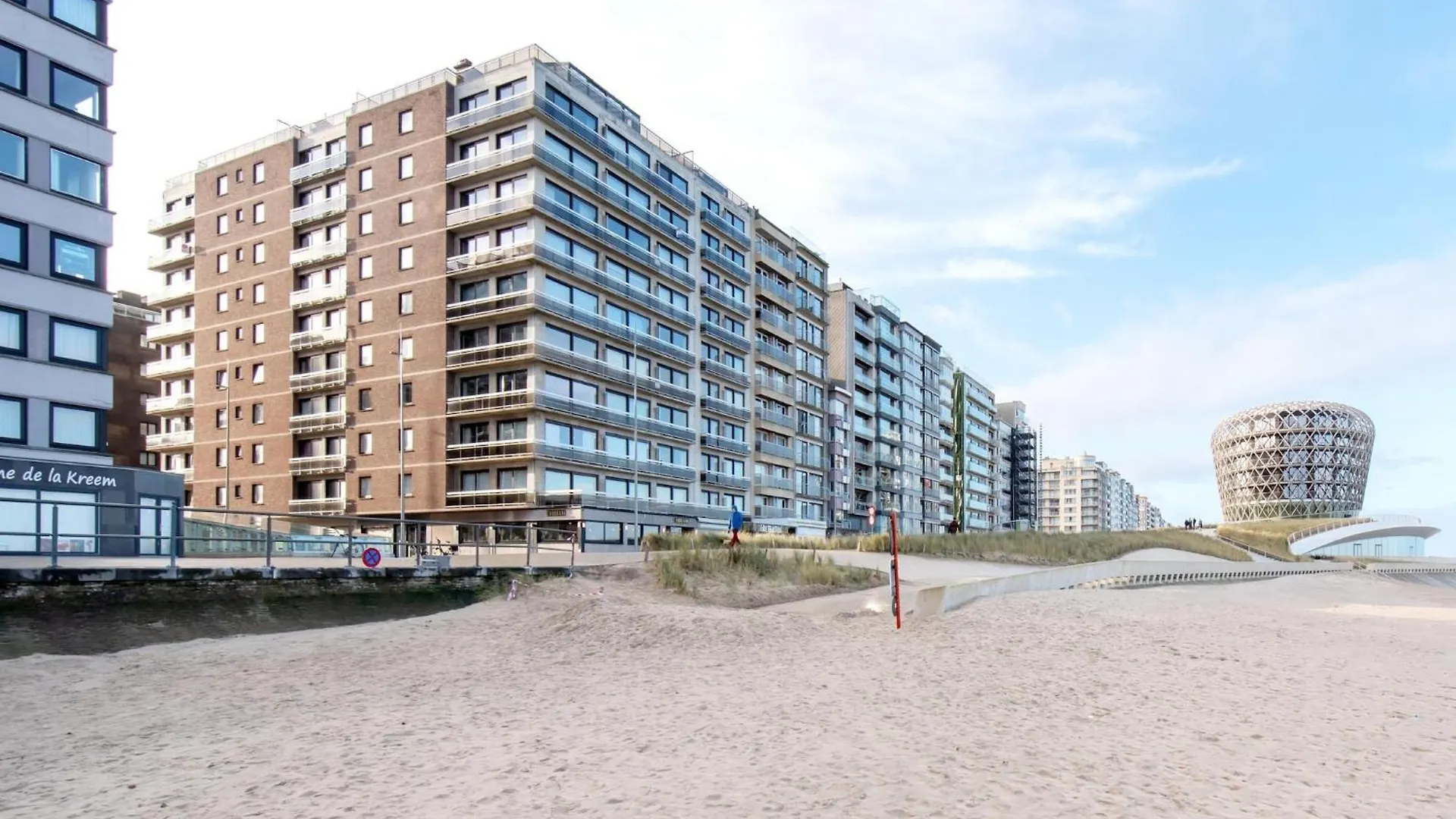 Pet-Friendly Apartment In Middelkerke 0*,  Belgium